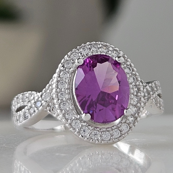 Oval Purple Amethyst Gemstone ring, 925 Sterling Silver - Picture 1 of 8